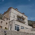 Ragusina Luxury Апартаменты *