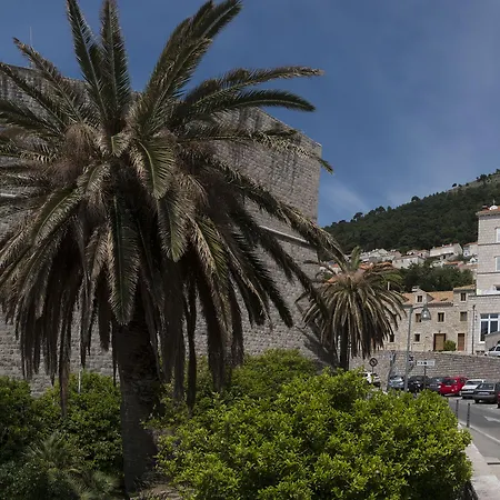 아파트 라구시나 럭셔리 *